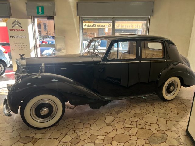 Bentley Continental R-TYPE - foto 2 di 4