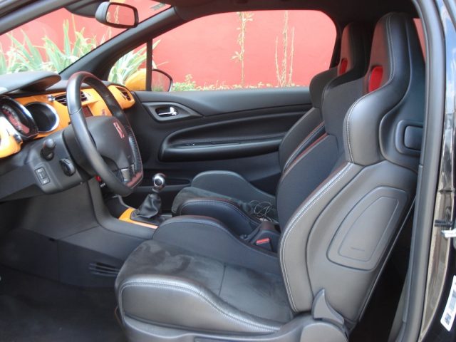 DS Automobiles DS 3 1.6 THP 200 Racing SERIE LIMITATA 200SIMA DI 200 - foto 4 di 4