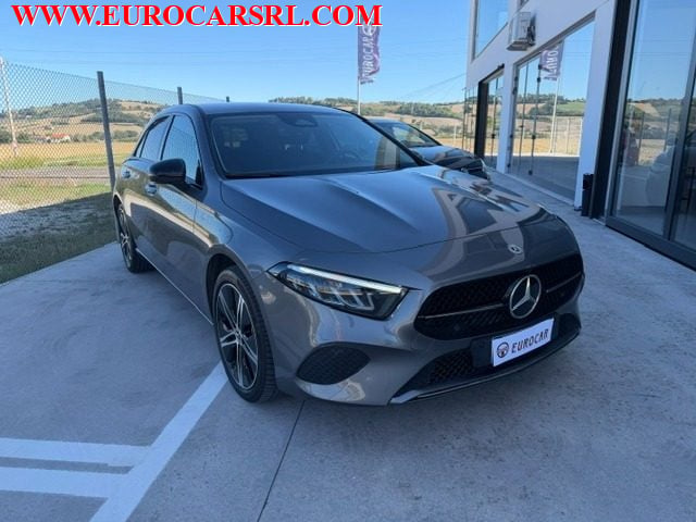 Mercedes-Benz A 200 Automatic Progressive Advanced Plus, del 2023, 51.000 km, in vendita a Monte Porzio (PU)