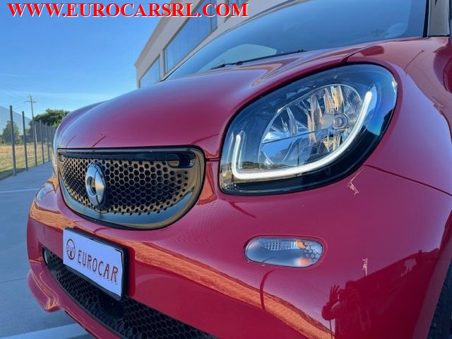 smart forTwo 90 0.9 Turbo twinamic Urbanrunner - foto 4 di 35