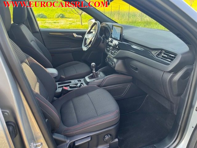 Ford Kuga 1.5 EcoBlue 120 CV 2WD ST-Line, del 2022, 96.000 km, in vendita a Monte Porzio (PU)