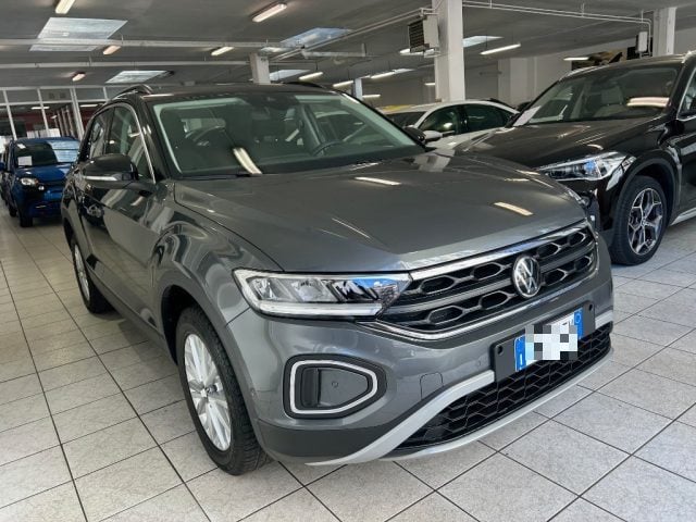 Volkswagen T-Roc 1.0 TSI Life - foto 2 di 4