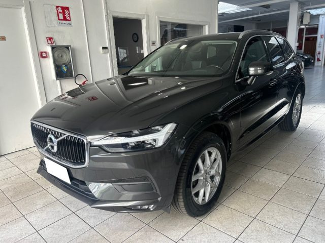 Volvo XC60 B4 (d) AWD Geartronic Momentum Pro, del 2021, 133.500 km, in vendita a Torino (TO)