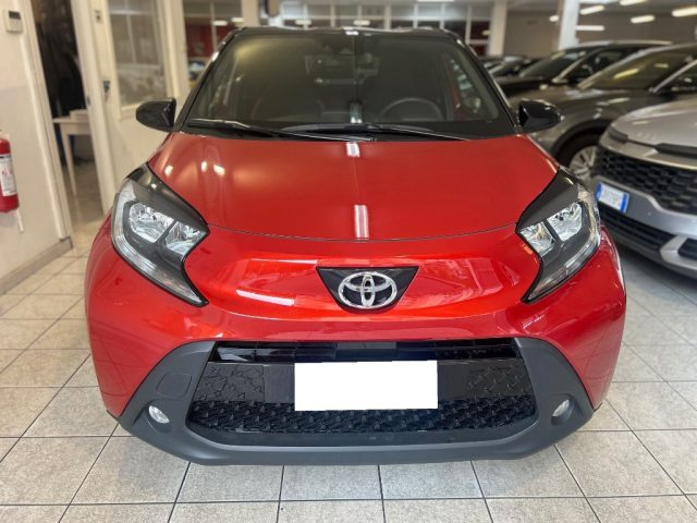 Toyota Aygo X 1.0 VVT-i 72 CV 5 porte Trend - foto 3 di 4