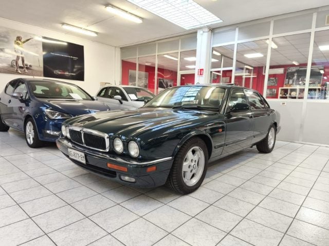Jaguar XJ6 4.0 cat Sport, del 1995, 189.750 km, in vendita a Torino (TO)
