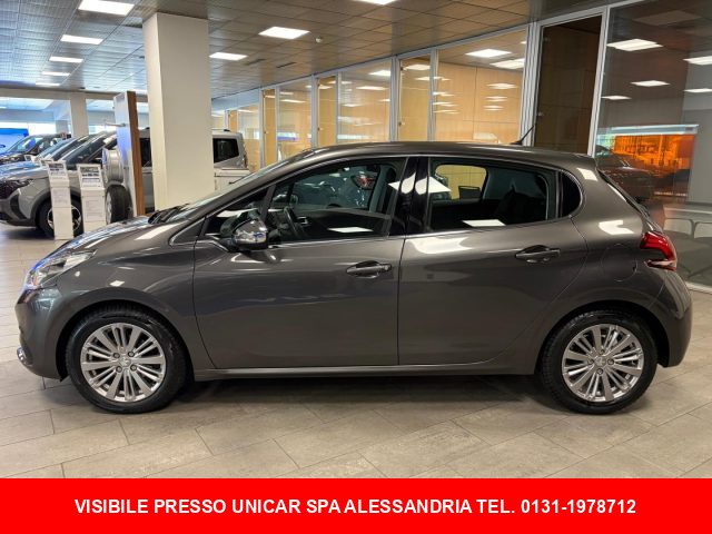 Peugeot 208 1.200 benzina 82cv. 5 porte Allure , Km 53.000 - foto 4 di 4