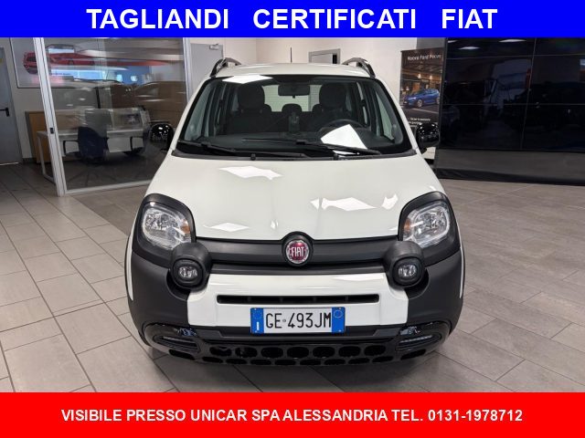 Fiat Panda 1.0 ibrida/benzina 70cv. City Cross Trussardi - foto 2 di 4