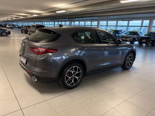 Alfa Romeo Stelvio 2.2 Turbodiesel 190 CV AT8 Q4 Executive - foto 4 di 4