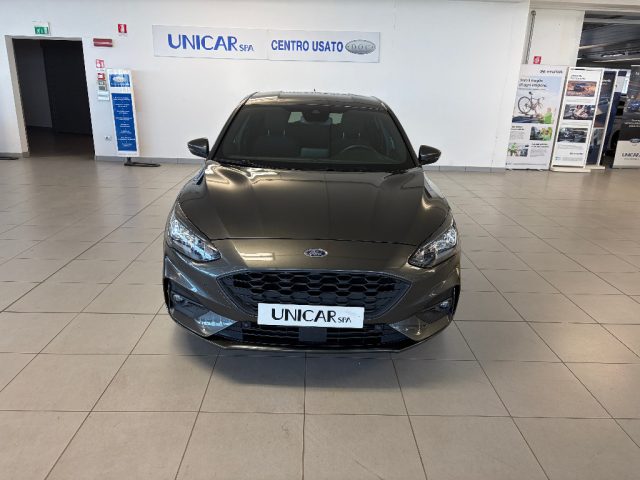 Ford Focus 1.0 EcoBoost Hybrid 125 CV 5p. ST-Line - foto 3 di 4