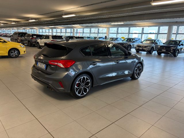 Ford Focus 1.0 EcoBoost Hybrid 125 CV 5p. ST-Line - foto 4 di 4