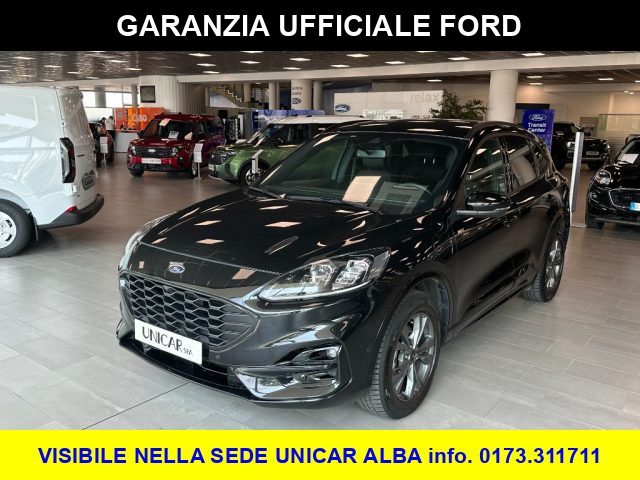 Ford Kuga 2.500 BENZINA PLUG IN HYBRID 225 CV ST-LINE X usato a ALBA