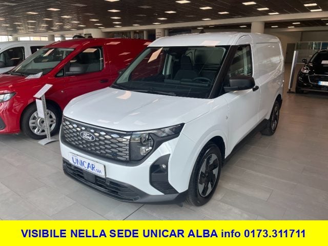 Ford Transit Courier ELETTRICO VAN TREND 43,6KW/136CV nuovo a ALBA