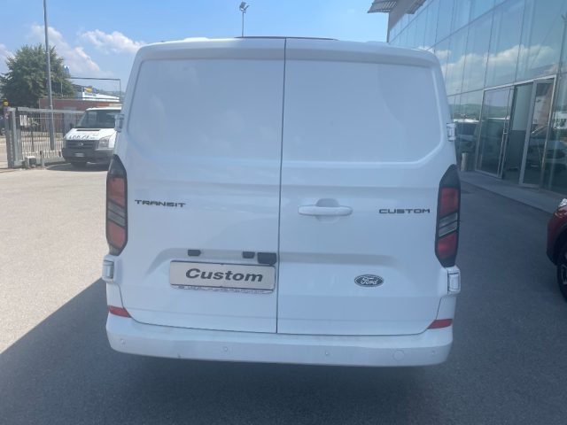 Ford Transit Custom 280 L1H1 VAN 2.0TDCI 136CV C.A.8R TITANIUM - foto 4 di 4