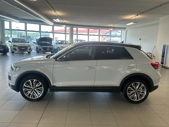 Volkswagen T-Roc 1.500 BENZINA 150 CV ADVANCED C.AUTO - foto 4 di 17