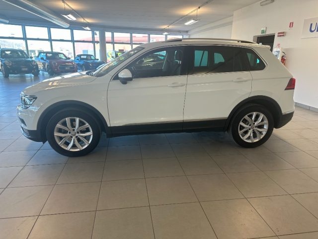 Volkswagen Tiguan 2.0 TDI SCR DSG 4MOTION Advanced BMT - foto 4 di 4