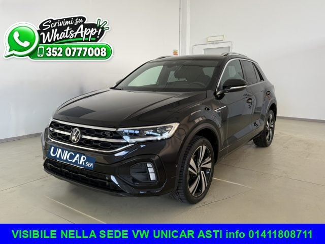Volkswagen T-Roc 1.5 TSI ACT DSG R-Line, del 2023, 67.262 km, in vendita a Alba (CN)