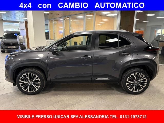 Toyota Yaris Cross 1.5 ibrida/benzina AWD-i(4x4) Lounge , Km 25.000 - foto 4 di 4