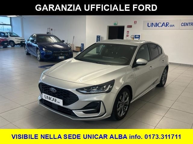 Ford Focus 1.000 BENZINA HYBRID 125 CV ST-LINE X, del 2023, 30.657 km, in vendita a Alba (CN)