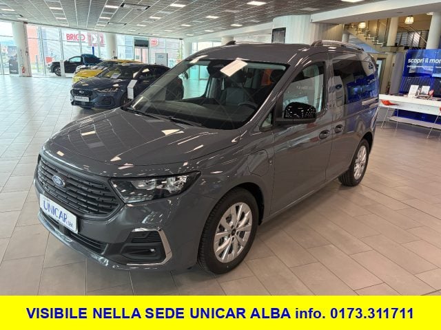 Ford Tourneo Connect 1.5 PLUG-IN HYBRID 150CV TITANIUM, 5 km, in vendita a Alba (CN)