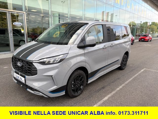 Ford Tourneo Custom 320 L1 SPORT 2.0TDCI 170CV C.AUTOMATICO 8R., 5 km, in vendita a Alba (CN)