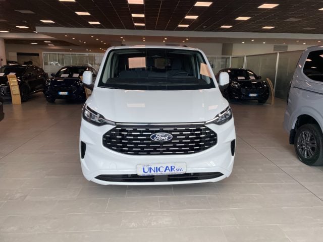 Ford Tourneo Custom 320 L2 TITANIUM 2.0TDCI 136CV 9 POSTI - foto 3 di 4