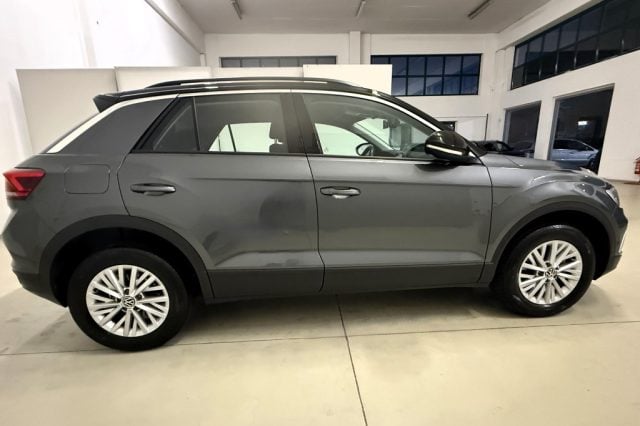 Volkswagen T-Roc 1.5 TSI ACT DSG Life - foto 4 di 4