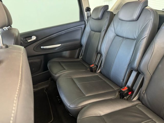 Ford S-Max 2.0 diesel 163cv. Titanium, del 2016, 154.000 km, in vendita a Alba (CN)