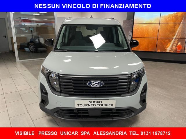 Ford Tourneo Courier TITANIUM 1.0 benzina 125cv VETTURA 5 POSTI, NUOVA! nuovo a ALBA