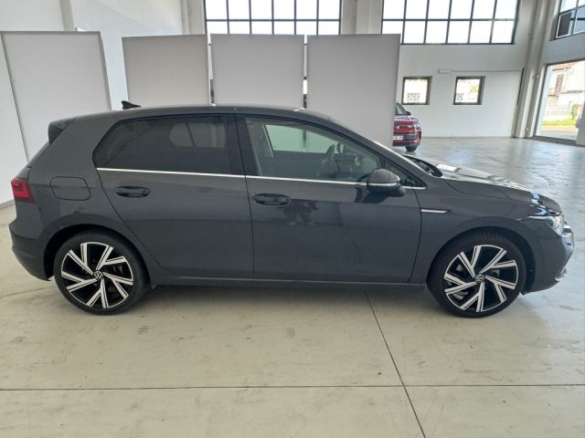 Volkswagen Golf 2.0 TDI 150 CV DSG SCR Style - foto 4 di 15