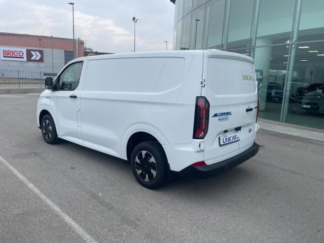 Ford E-Transit CUSTOM VAN 320L1H1 71KW 136CV TREND - foto 4 di 4