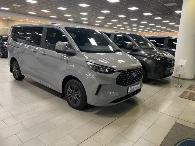 Ford Tourneo Custom 320L1H1 2,0TD 136CV A8 AWD TITANIUM 8 POSTI - foto 3 di 4