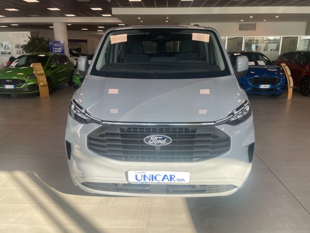 Ford Transit Custom 320 L1 COMBI AWD 2.0 TDCI 136CV A8 TITANIUM - foto 3 di 4