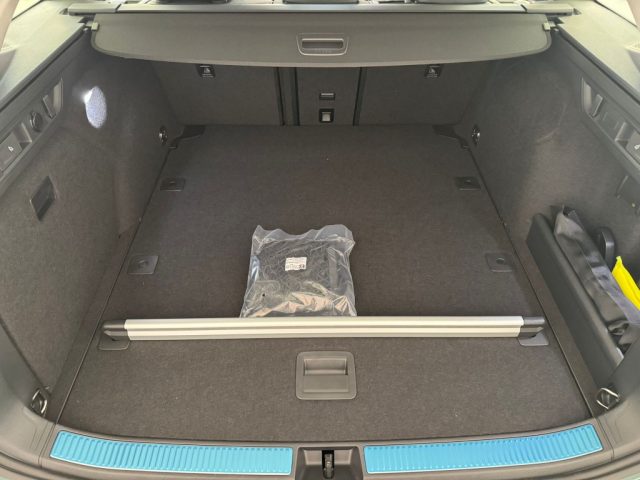 Volkswagen Passat 1.5 eTSI 150 CV DSG Business, in vendita a Alba (CN)