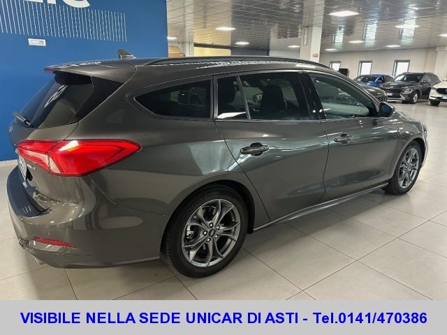 Ford Focus 1.0 EcoBoost Hybrid 125 CV SW ST-Line - foto 4 di 14