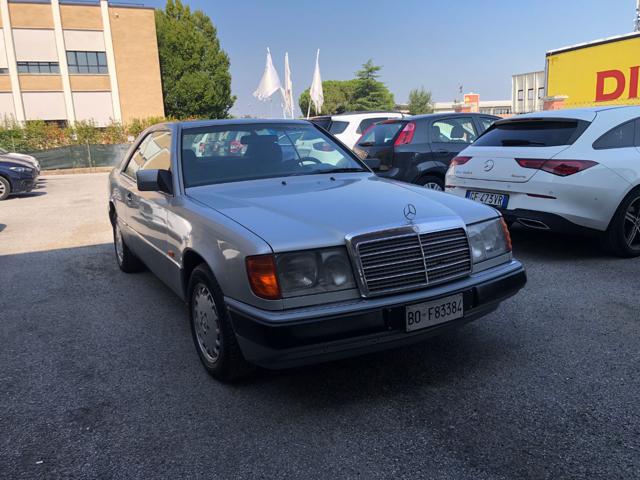 Mercedes-Benz 200 CE Coup� - foto 2 di 4