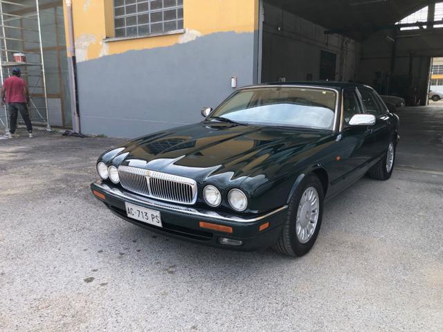 Jaguar Daimler 4.0 cat six - foto 3 di 20