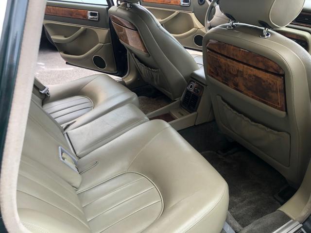 Jaguar Daimler 4.0 cat six, del 1995, 167.000 km, in vendita a Ozzano Dell Emilia (BO)