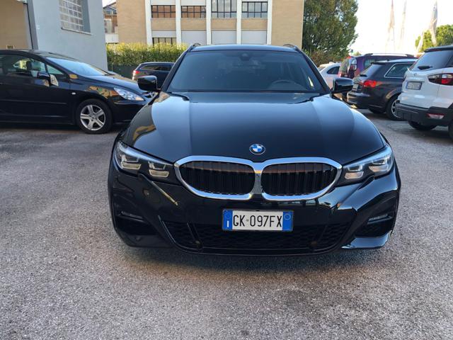 BMW 330 d 48V Touring Msport - foto 3 di 4