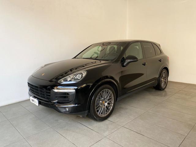 Porsche Cayenne 3.0 Diesel Platinum Edition usato a BERGAMO