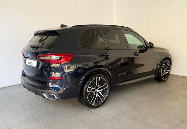 BMW X5 XDrive 30D M SPORT - foto 2 di 4