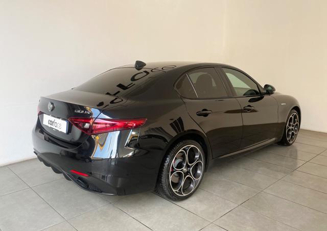 Alfa Romeo Giulia 2.2 Turbodiesel 210 CV AT8 AWD Q4 Veloce - foto 2 di 34
