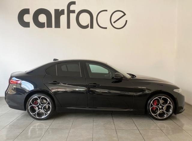 Alfa Romeo Giulia 2.2 Turbodiesel 210 CV AT8 AWD Q4 Veloce - foto 4 di 34