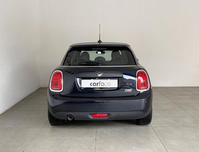 MINI One 1.5 One Boost - foto 4 di 32