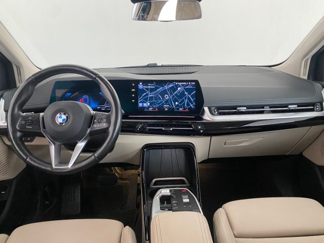 BMW 218 d Active Tourer Luxury - foto 2 di 2