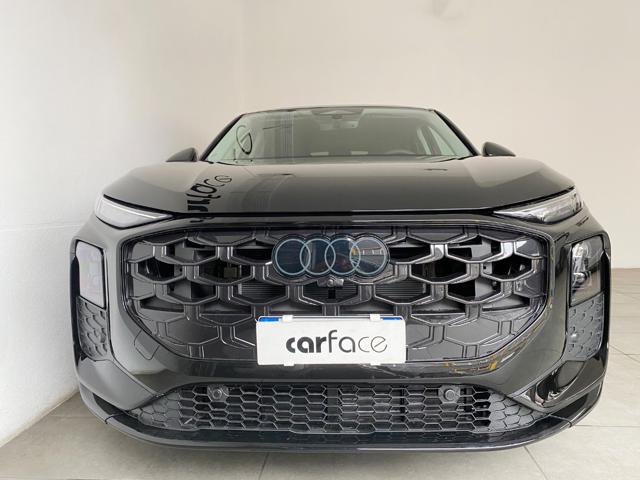 Audi Q3 Sportback S LINE - foto 2 di 4