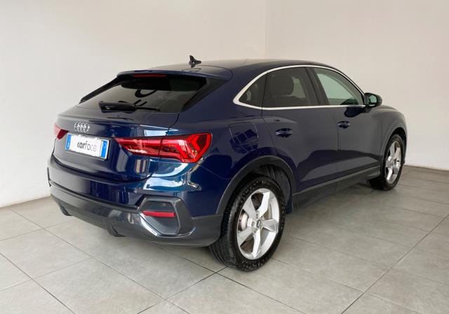 Audi Q3 SPB 35 TFSI S tronic S line edition - foto 3 di 4
