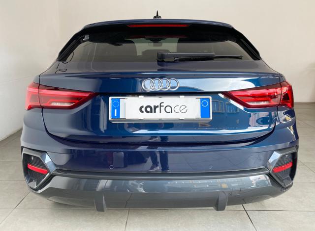 Audi Q3 SPB 35 TFSI S tronic S line edition - foto 4 di 4