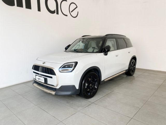 MINI Countryman D Countryman, del 2025, 29.000 km, in vendita a Bergamo (BG)