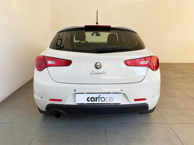 Alfa Romeo Giulietta 1.6 JTDm-2 105 CV Exclusive NEOPATENTATI - foto 4 di 4