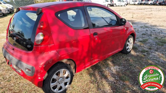 Peugeot 107 1.0 68CV 3p. Plaisir x Commercinti - foto 2 di 11